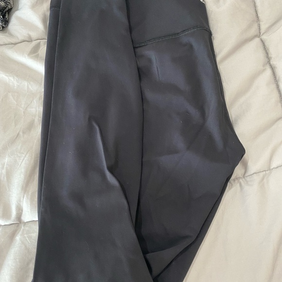 Lululemon size 6 full length - Picture 4 of 5